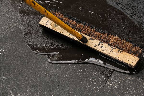 Commercial Asphalt Sealing in Redmond
